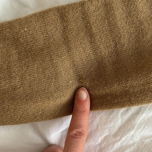 Everlane Camel Cashmere Crew Sweater - Picture 3 of 3